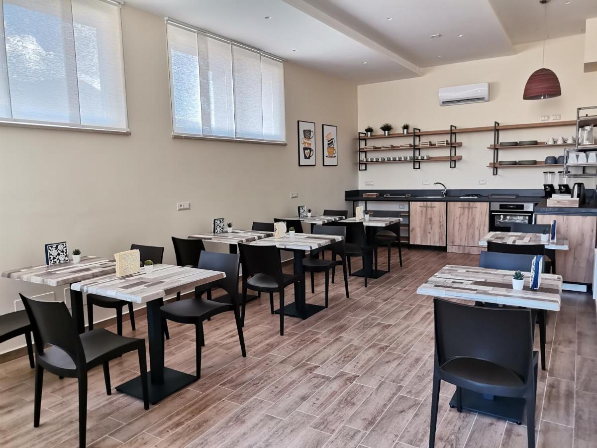 Le Metro Bed & Breakfast Carini Dış mekan fotoğraf