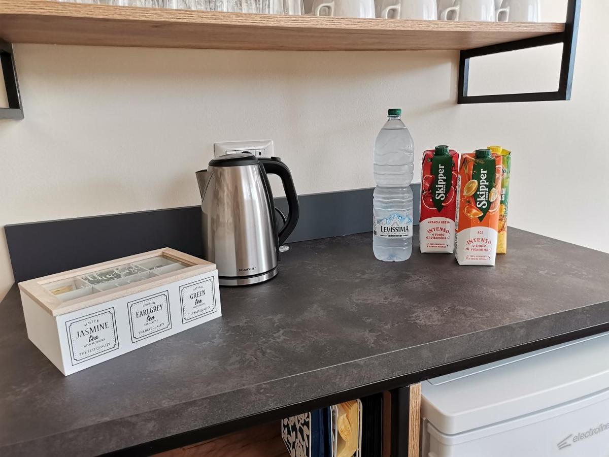 Le Metro Bed & Breakfast Carini Dış mekan fotoğraf