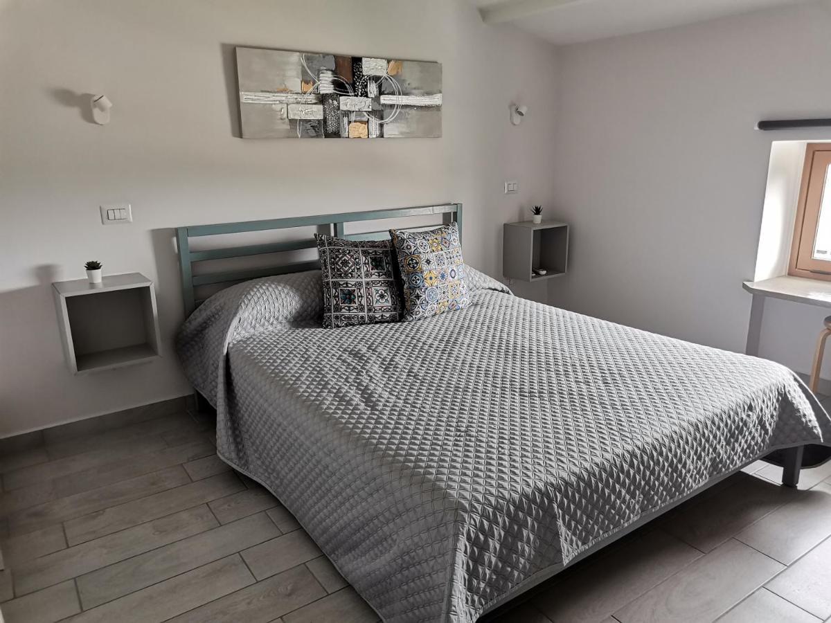 Le Metro Bed & Breakfast Carini Dış mekan fotoğraf